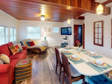 Treasure Island Condo 930538
