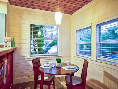 Treasure Island Condo 930538