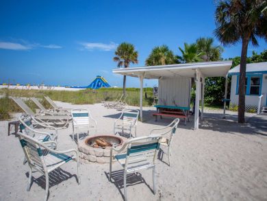 Treasure Island Condo 930538