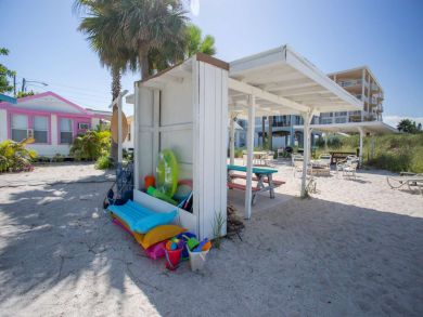 Treasure Island Condo 930538