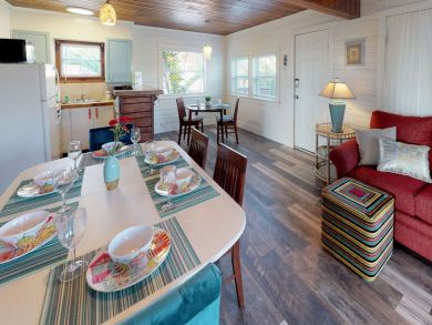 Treasure Island Condo 930538