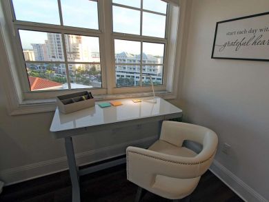 Clearwater Condo 930543