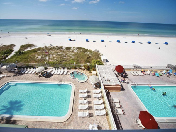 great Three Bedroom Rental Beach Steps from your Condo!
