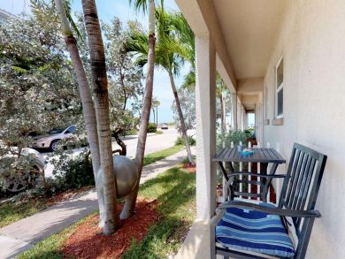 St. Petersburg Condo 930551