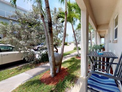 St. Petersburg Condo 930551