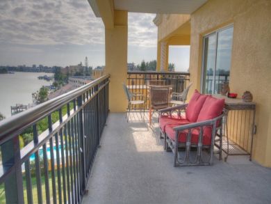 Treasure Island Condo 930562