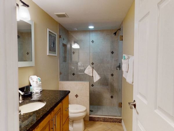 Madeira Beach 4 Bedroom Vacation Rental Sleeps 8