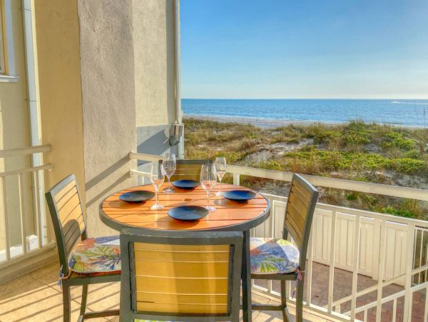Madeira Beach 4 Bedroom Vacation Rental Sleeps 8