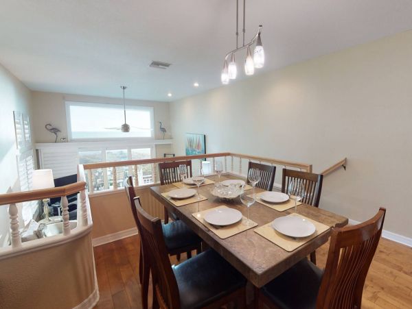 Madeira Beach 4 Bedroom Vacation Rental Sleeps 8