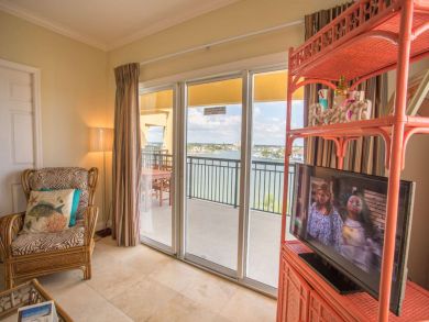 Treasure Island Condo 930575