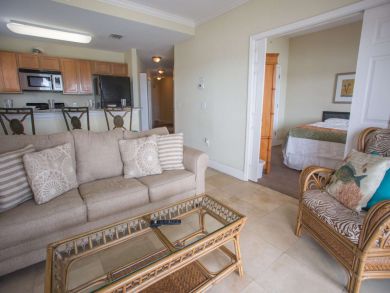 Treasure Island Condo 930575