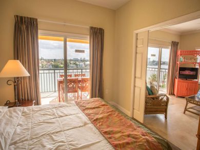 Treasure Island Condo 930575