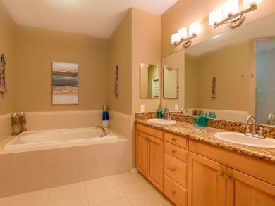 Clearwater Condo 930578
