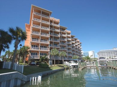 Clearwater Condo 930588