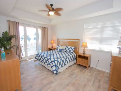 Clearwater Condo 930588
