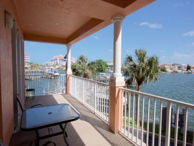 Clearwater Condo 930588