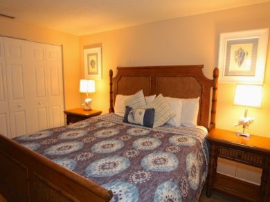 Treasure Island Condo 930589