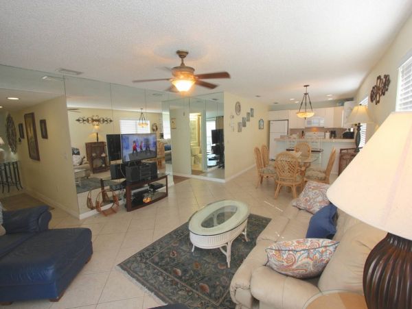 Indian Shores Vacation Condo Two Bedroom Water Views