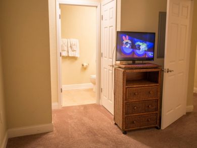 Treasure Island Condo 930597