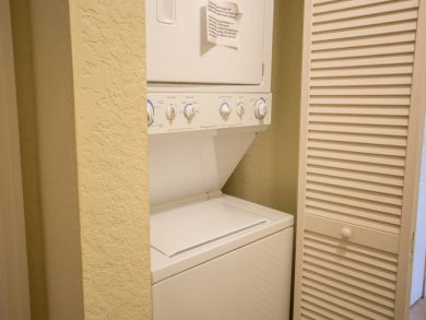 Treasure Island Condo 930597