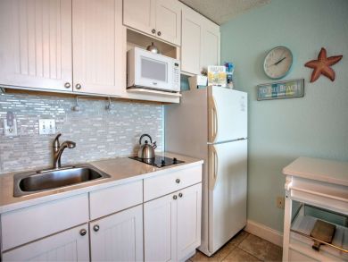 Treasure Island Condo 930600