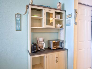 Treasure Island Condo 930600