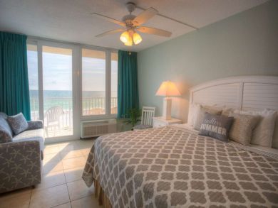 Treasure Island Condo 930606 Treasure Island Condo 930606