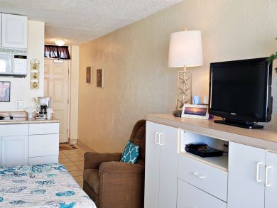 Daytona Beach Condo 930621