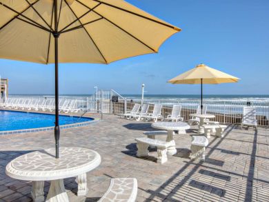 Daytona Beach Condo 930621