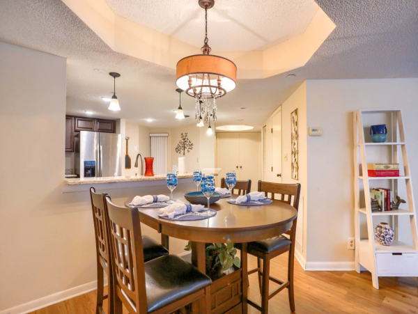 Rare find! Directly on Sand Key Beach 1/2 mile South of Clearwater Beach