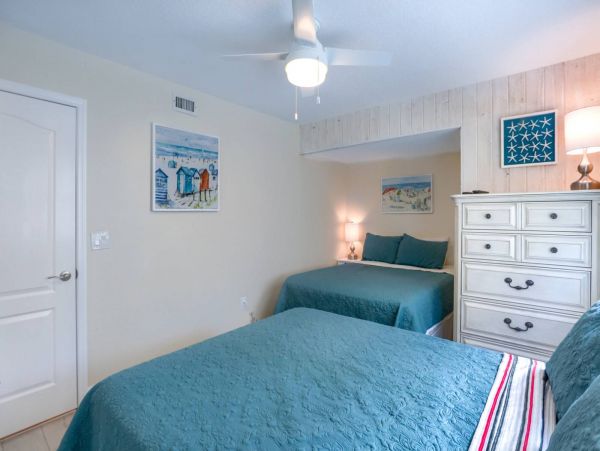 On Beach Indian Shores Vacation Condo Two Bedroom