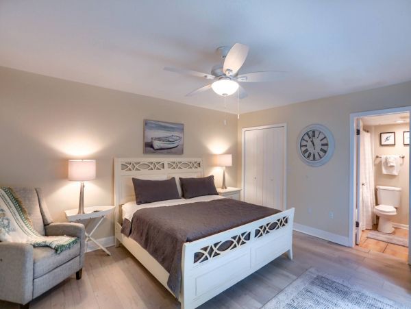 On Beach Indian Shores Vacation Condo Two Bedroom