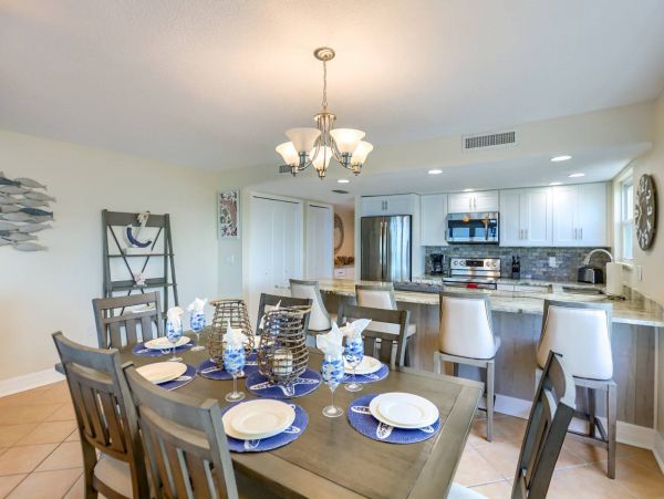 On Beach Indian Shores Vacation Condo Two Bedroom