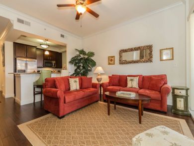 Venice Condo 930642