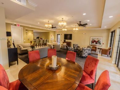 Venice Condo 930642