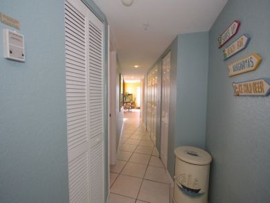 Treasure Island Condo 930648