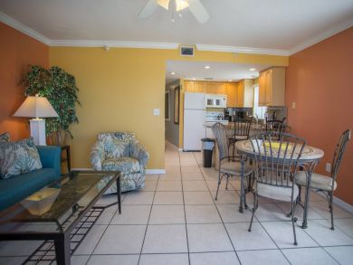 Treasure Island Condo 930648