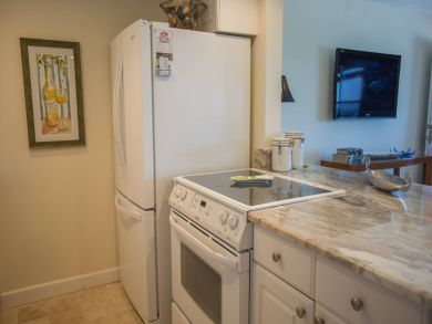 Treasure Island Condo 930651 Treasure Island Condo 930651