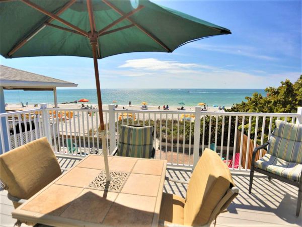 Madeira Beach House Great for Reunions