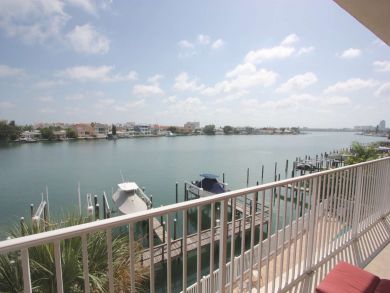 Clearwater Condo 930669