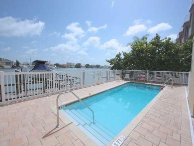 Clearwater Condo 930669
