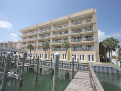 Clearwater Condo 930669