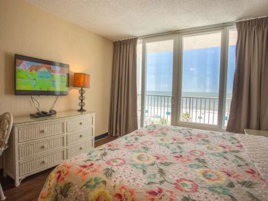 Treasure Island Condo 930672