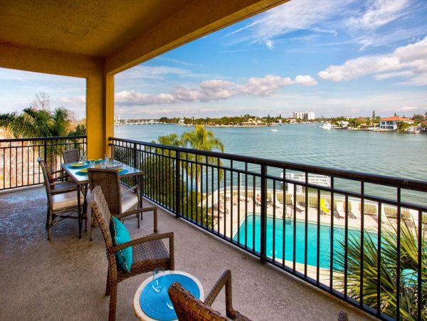 Treasure Island Condo with 2 Bedrooms & Fabulous Views