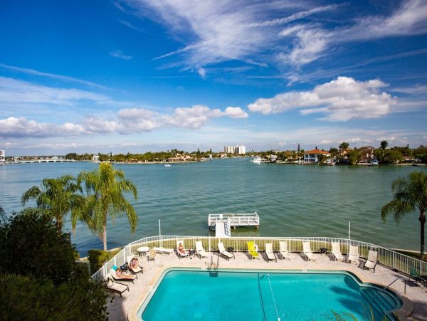 Treasure Island Condo with 2 Bedrooms & Fabulous Views