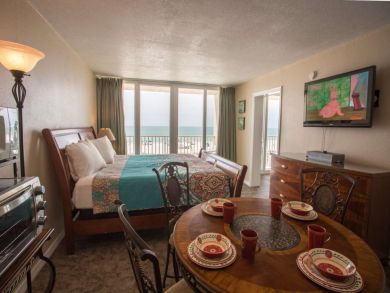 Treasure Island Condo 930681 Treasure Island Condo 930681