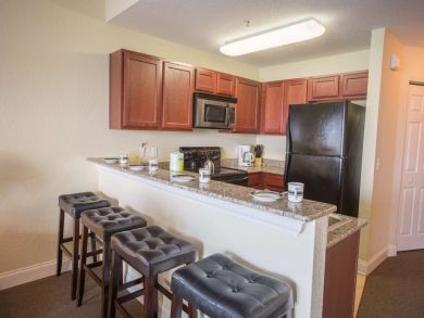Treasure Island Condo 930685