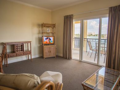 Treasure Island Condo 930685