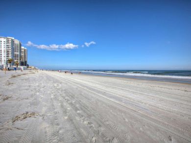 Daytona Beach Condo 930690