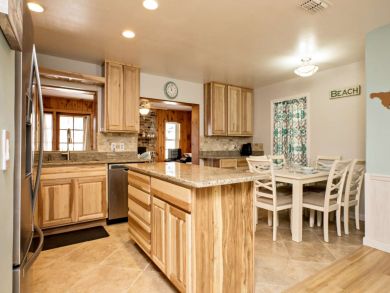 Daytona Beach Home 930696